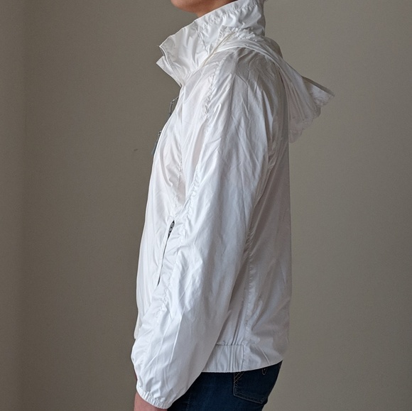 White Nautica Jacket / Windbreaker Zip Pockets With Hood Size L - Picture 4 of 8
